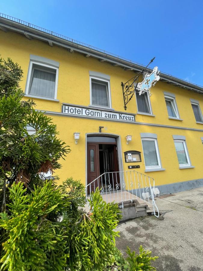 Kreuz! Einfach. Guenstig. Schlafen. Bed & Breakfast Ulm Bagian luar foto